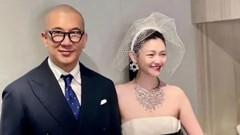 中年偶像剧❗大S为啥跟具俊晔那么腻歪？
如果不是亲眼所见，真的不敢相信大S具俊晔