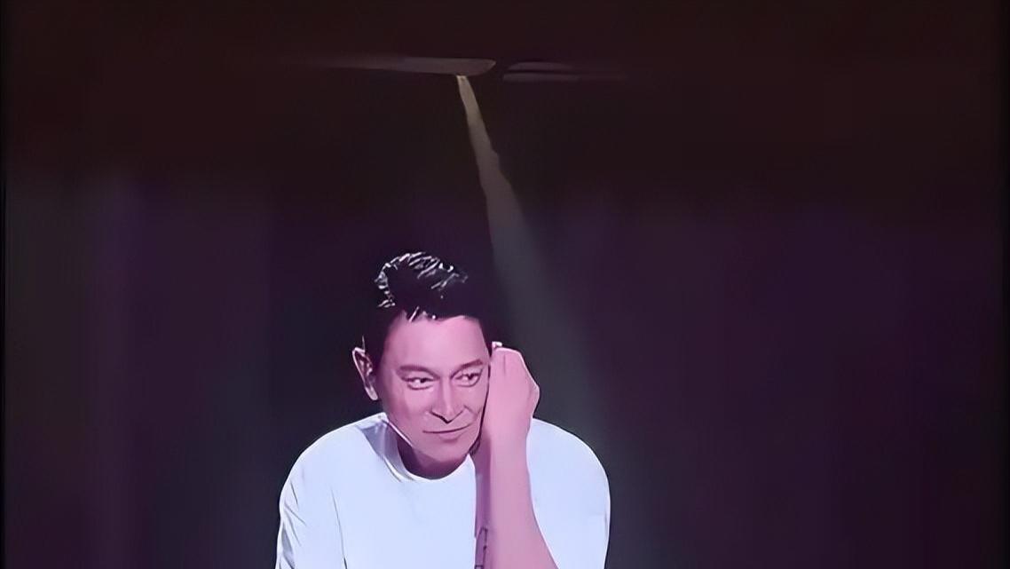风波反转! 台娱一半艺人力挺刘德华, 就连当地新闻局长都出手了