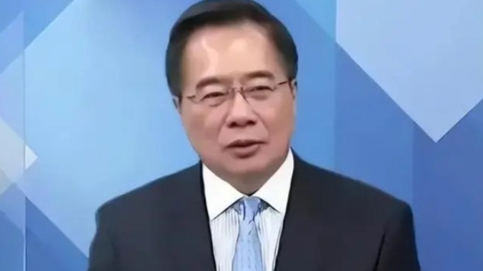 
赵晓光说，若没有特斯拉电池开放，咱们国家的电动车企业都要完。
这话被蔡正元好一