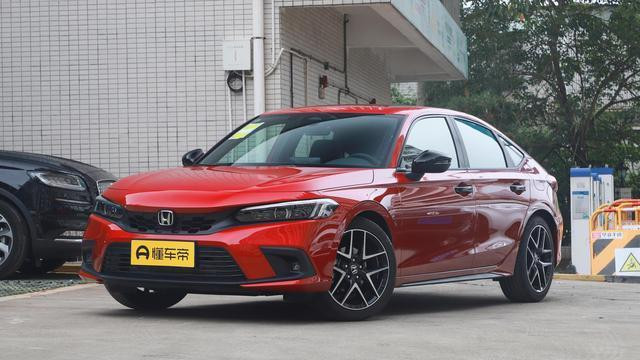 两厢、手动、182马力，解析全新思域，这才是属于年轻人的车？