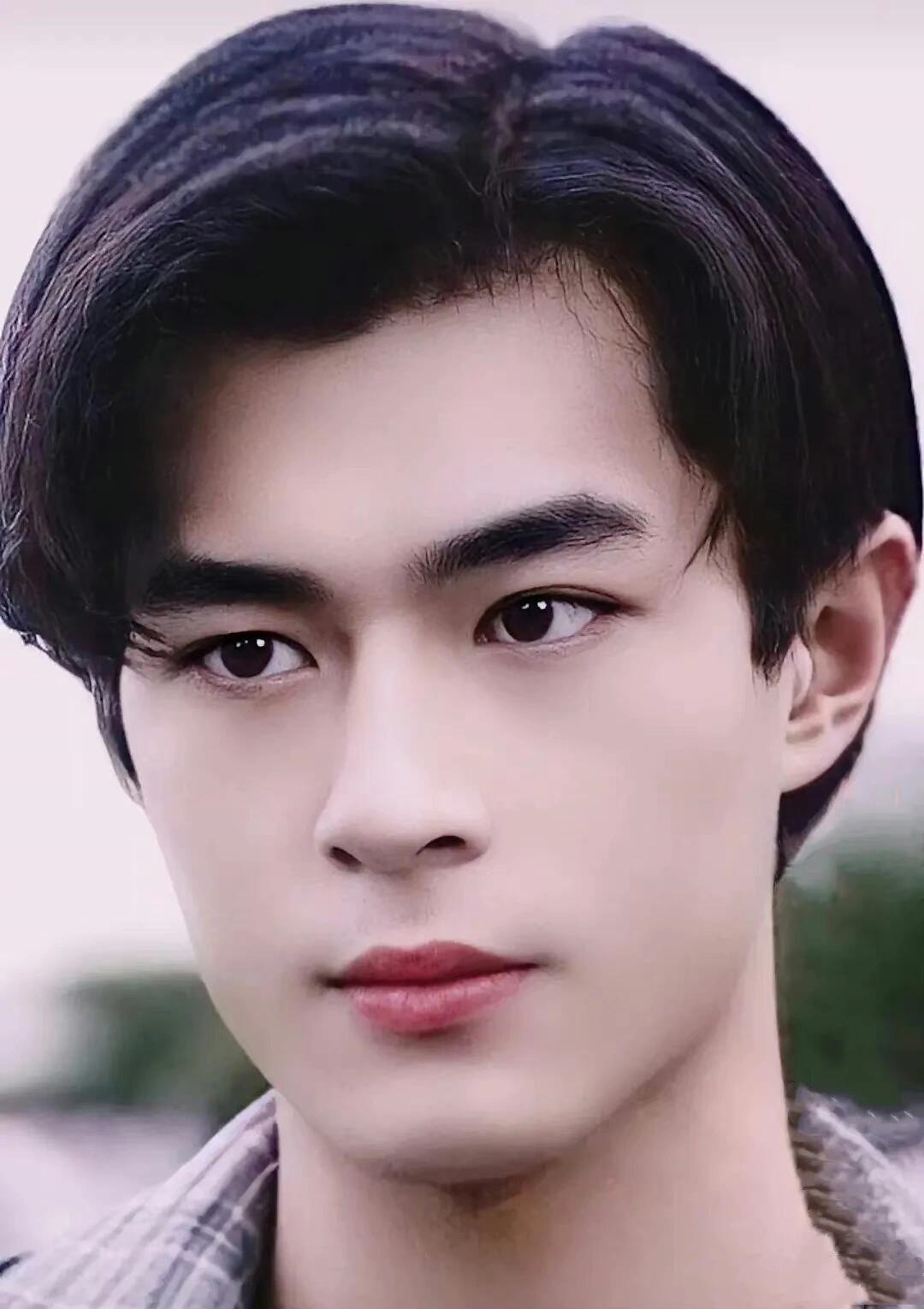 剑眉星，一眼万年