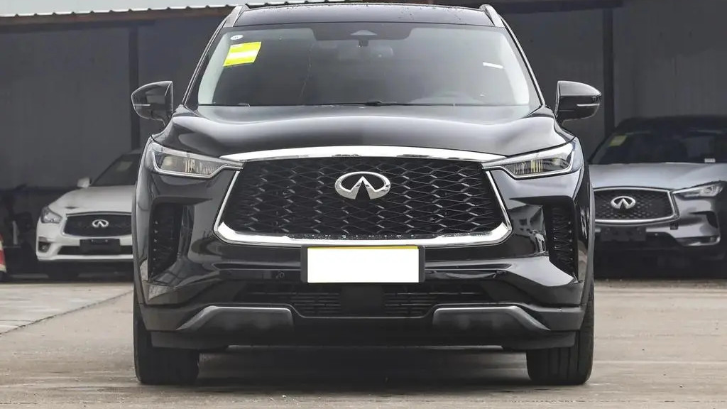 英菲尼迪QX60，2.0T爆252马力，跌到13万白菜价