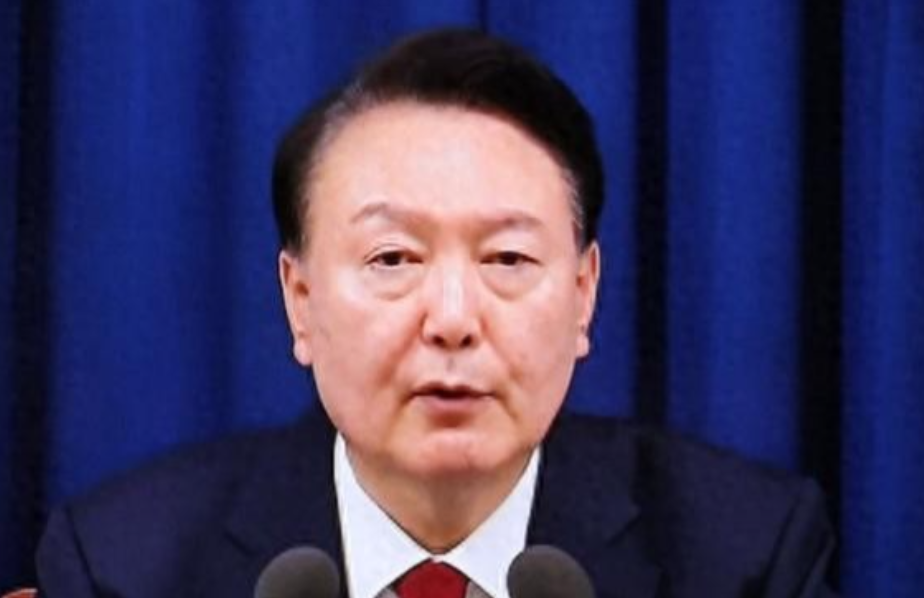 韩国总统尹锡悦的首席秘书与室长双双提出辞职！