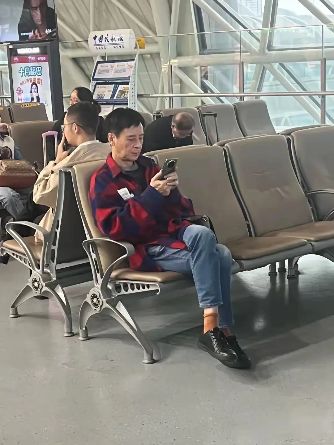 这真的是一位香港明星吗？