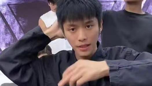 惊天骗局曝光！三只羊直播‘香港’月饼竟是佛山造，你的钱包还好吗？监管出手，真相即将大白！