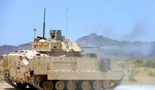 五角大楼从自己的武器库中向基辅交付了大量老旧的Stryker 步兵战车、 M2A