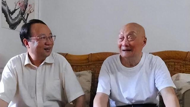 ​毛家唯一的百岁老人毛远耀：外貌与毛主席相似，晚年享受什么待遇