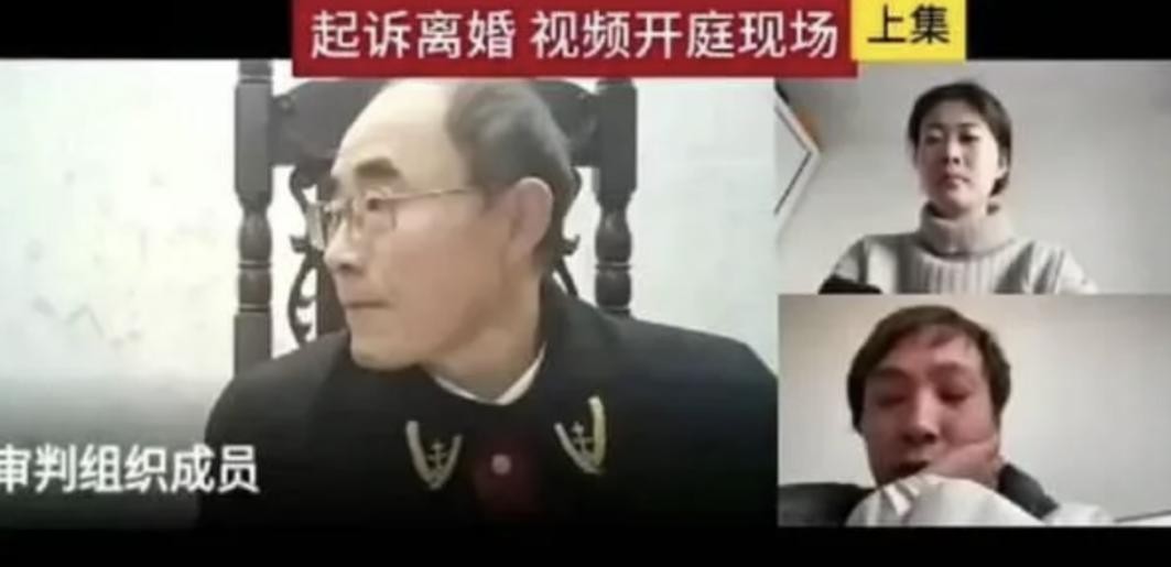 盛祝宝一开直播，瞬间涌入4万人，网友们纷纷送礼物，为他打气：“买辆奔驰，娶个年轻