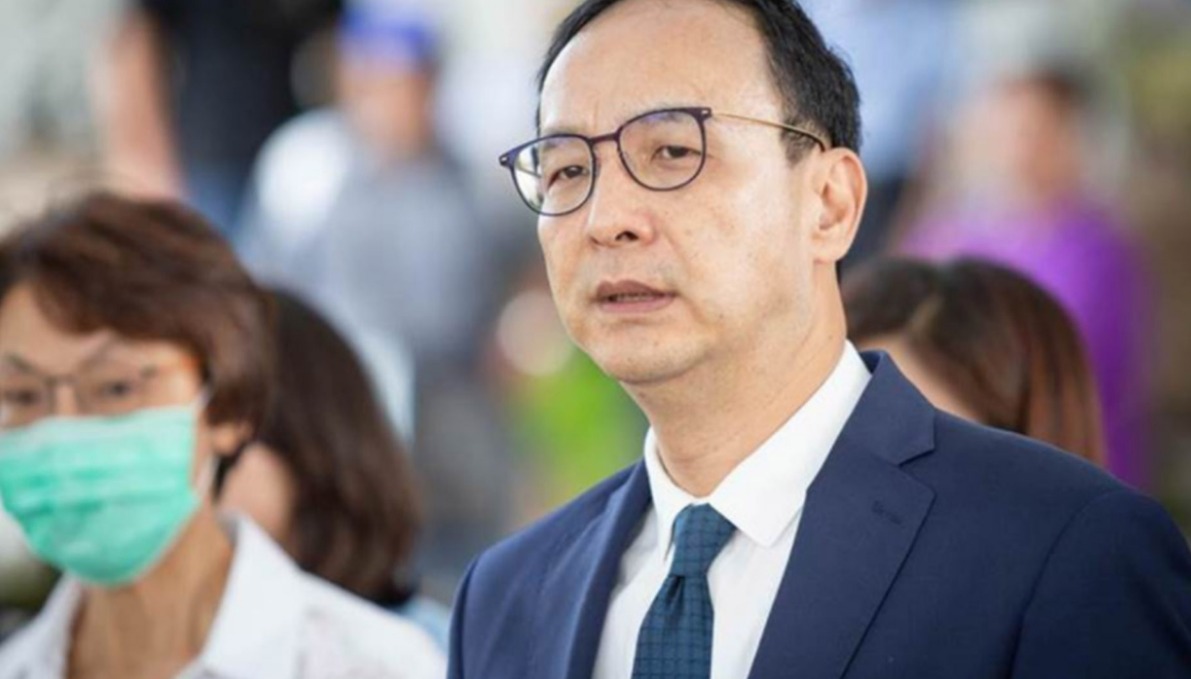 渔船事件持续发酵，大陆反制逐渐铺开，民进党高官罕见对话。在当前台海局势上，金门渔