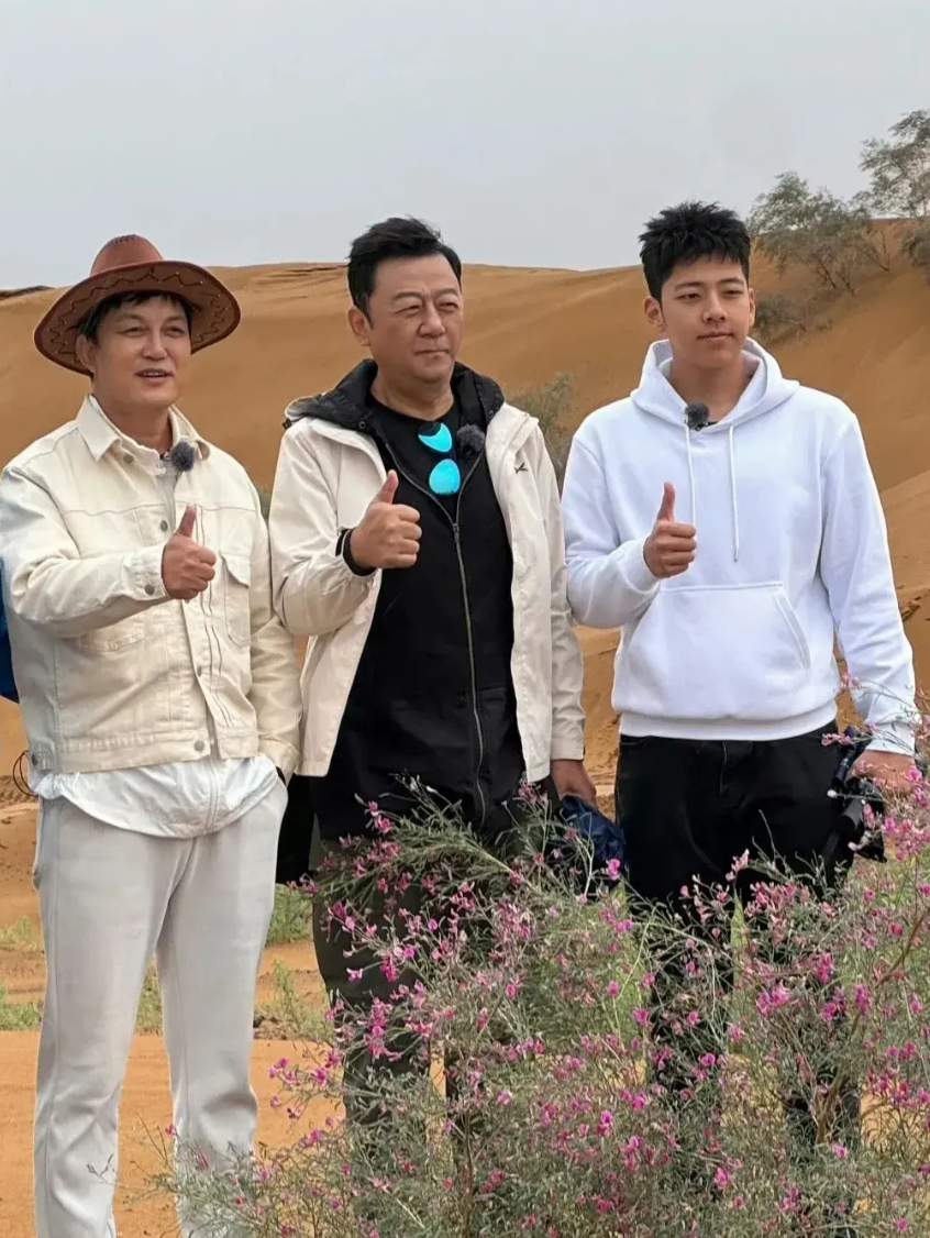 钟丽缇小女考拉和后爸再录“爸爸去哪儿”综艺，身材真的是一级棒（钟丽缇女儿考拉近照）-第3张图片-九妖电影
