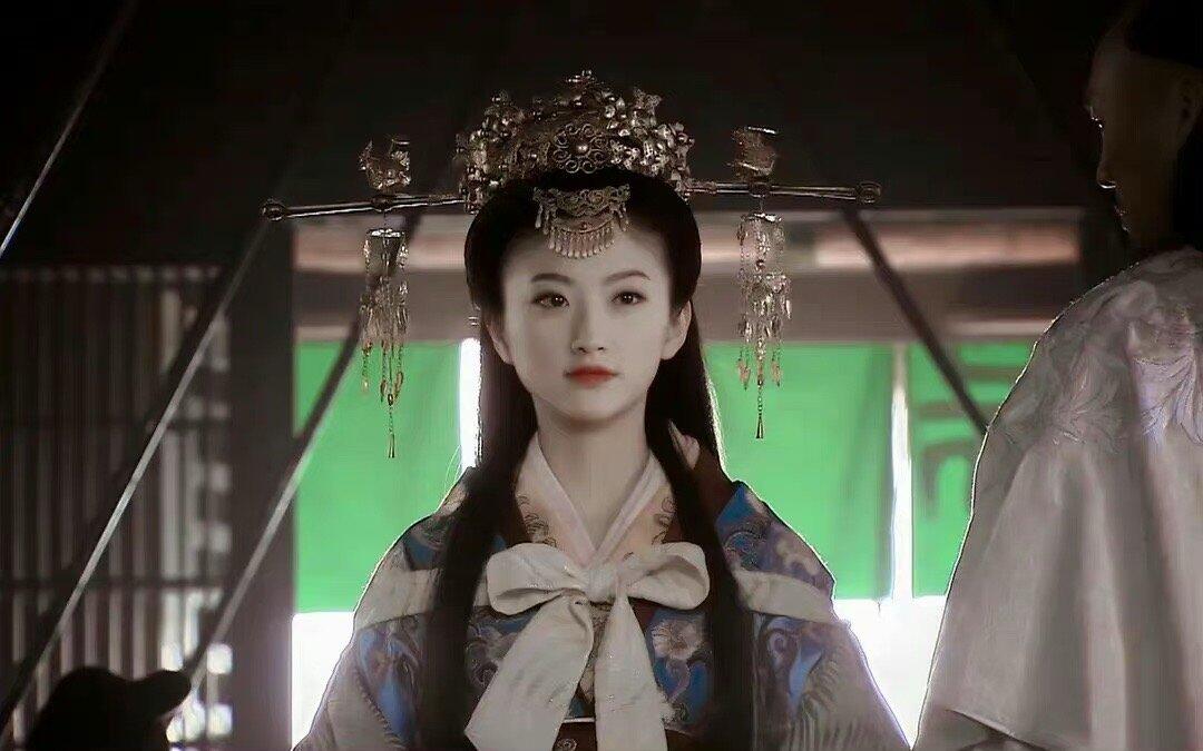 景甜——端庄大方