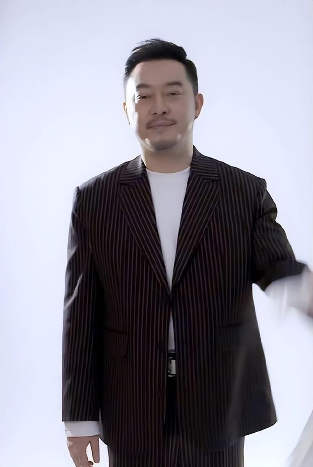 46岁演员沙溢晒近照瘦回白展堂,胡可:一辈子没见过他这样!(演员沙溢的老婆胡可)-第11张图片-九妖电影 46岁演员沙溢晒近照瘦回白展堂,胡可:一辈子没见过他这样!(演员沙溢的老婆胡可)-第11张图片-九妖电影