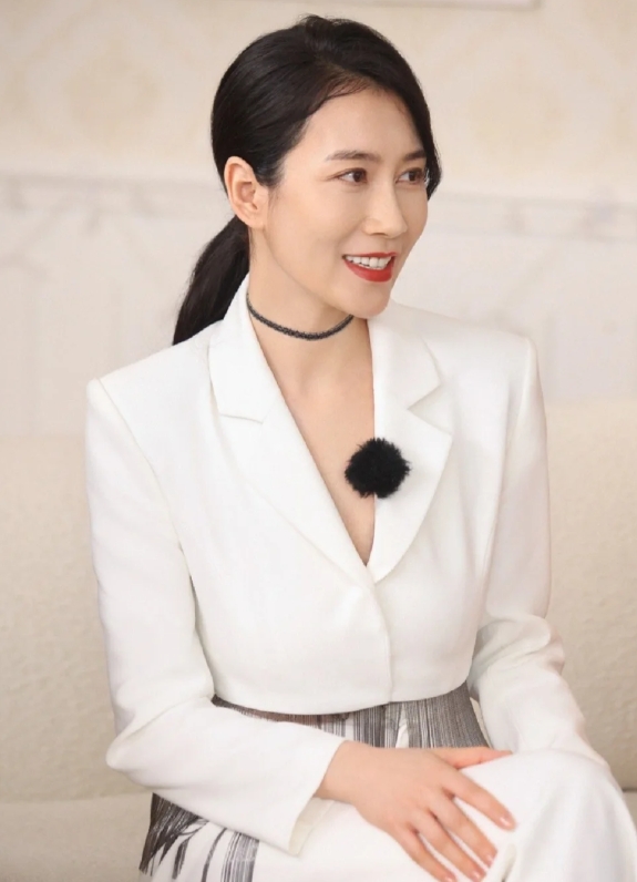 温峥嵘的演艺生涯