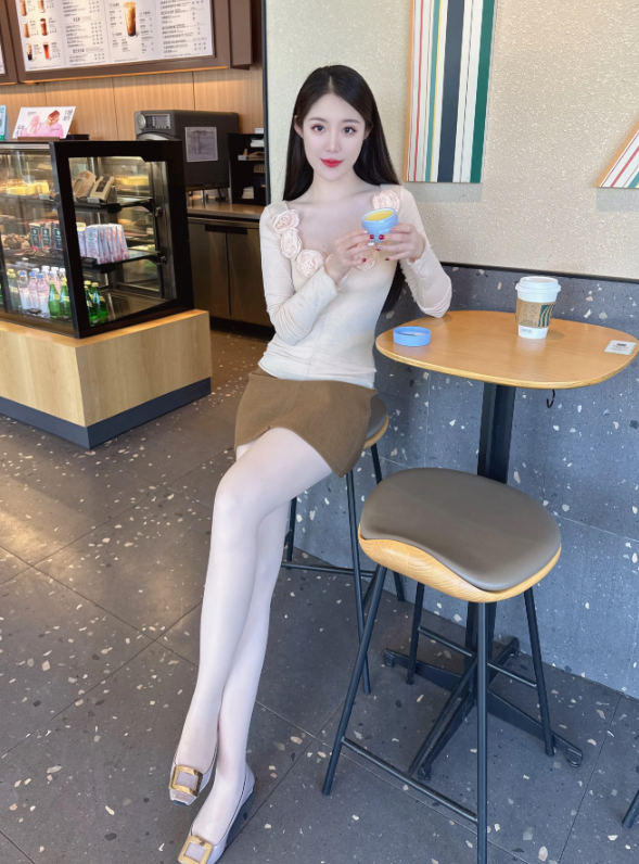 跟自卑敏感的人做朋友 真的很可怕，一直模仿你和你比嫉妒成瘾，一定远离这种人