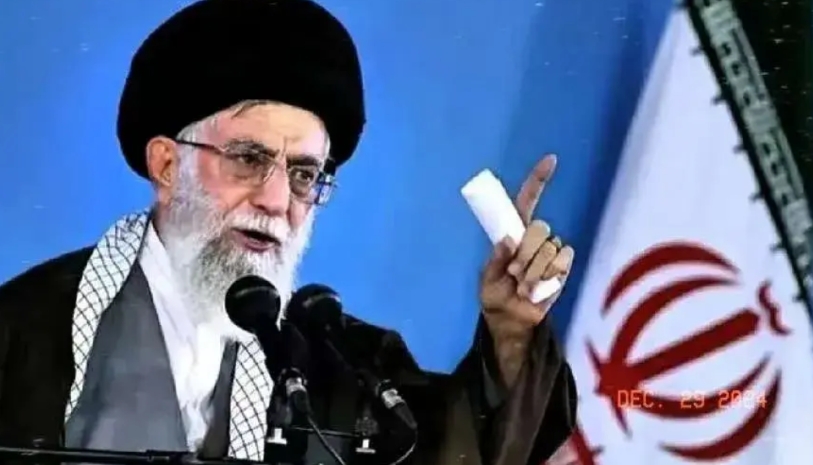 伊朗签了大合同，回国却啥进展没有！国内亲美亲俄斗得凶，亲中派却弱爆了。某大国高层