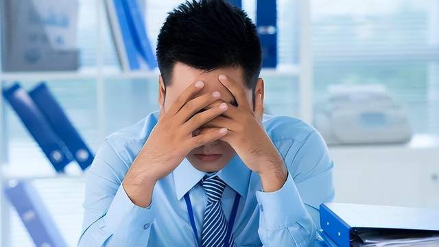 42岁大叔坚持每天吃西红柿，一年后效果惊人，连医生都羡慕了！你猜他现在怎样？