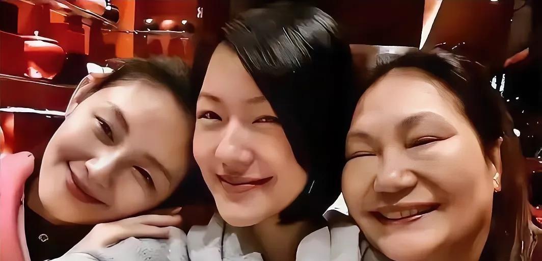 汪小菲抚养权之争：前路荆棘密布
汪小菲与大S的纷争里，孩子抚养权备受关注。目前看