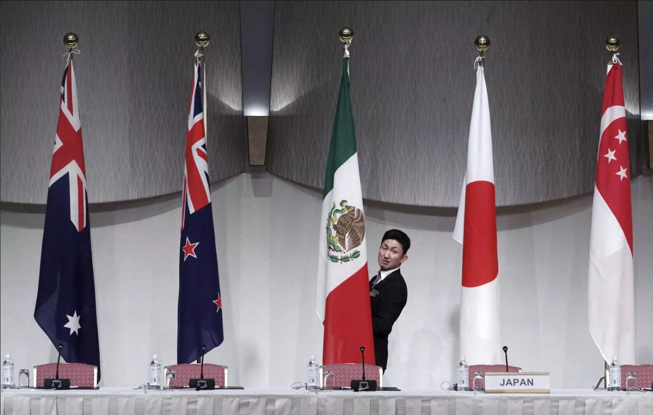 英国财政大臣里夫斯要来中国了，这一趟，真是不太平。