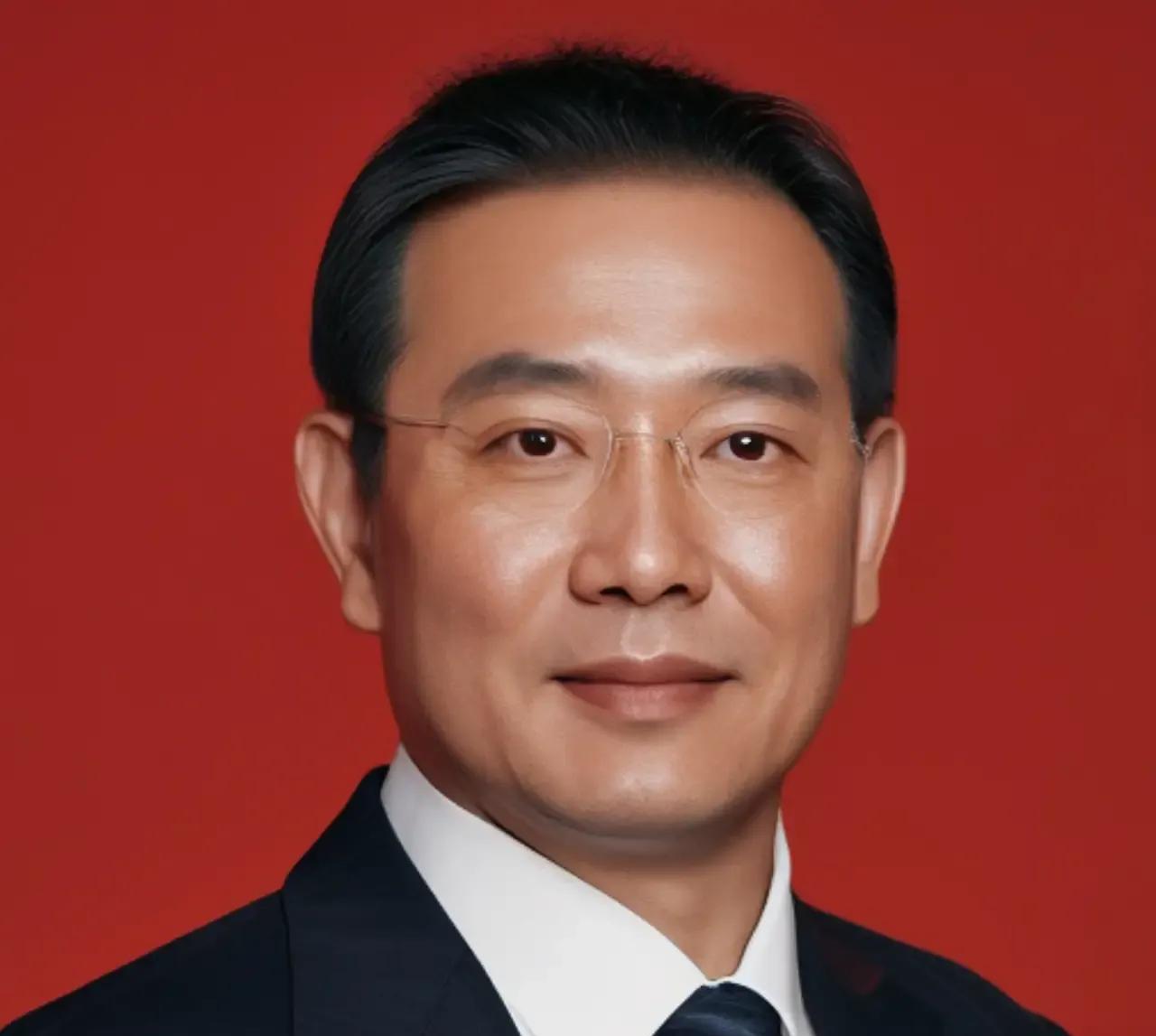 要想当领导，你至少要有以下本事！
1、第一点：胆子大
作为领导，需要有敢于决策、