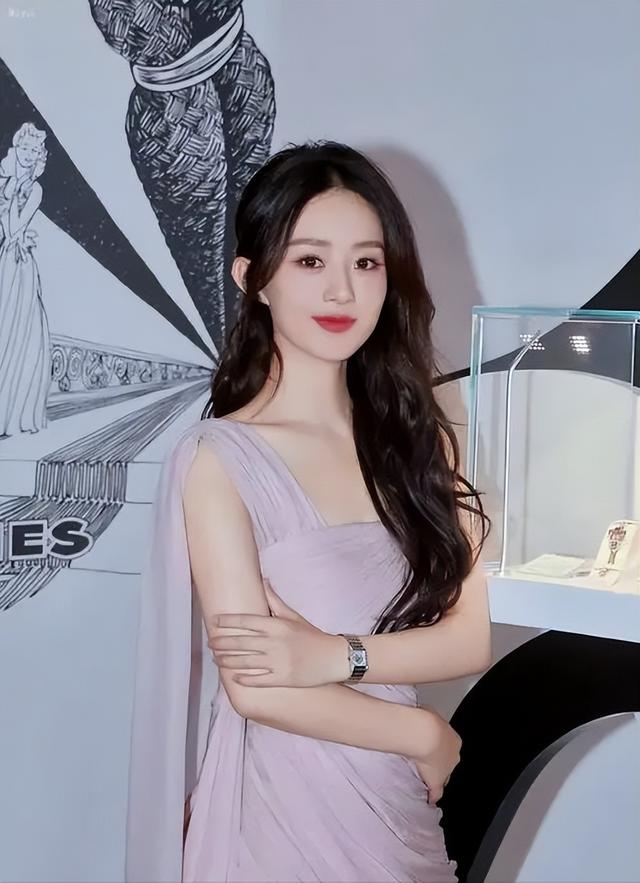赵丽颖深夜高调宣布喜讯!这个瓜,整个娱乐圈都羡慕不来(赵丽颖2020年)-第7张图片-九妖电影 赵丽颖深夜高调宣布喜讯!这个瓜,整个娱乐圈都羡慕不来(赵丽颖2020年)-第7张图片-九妖电影