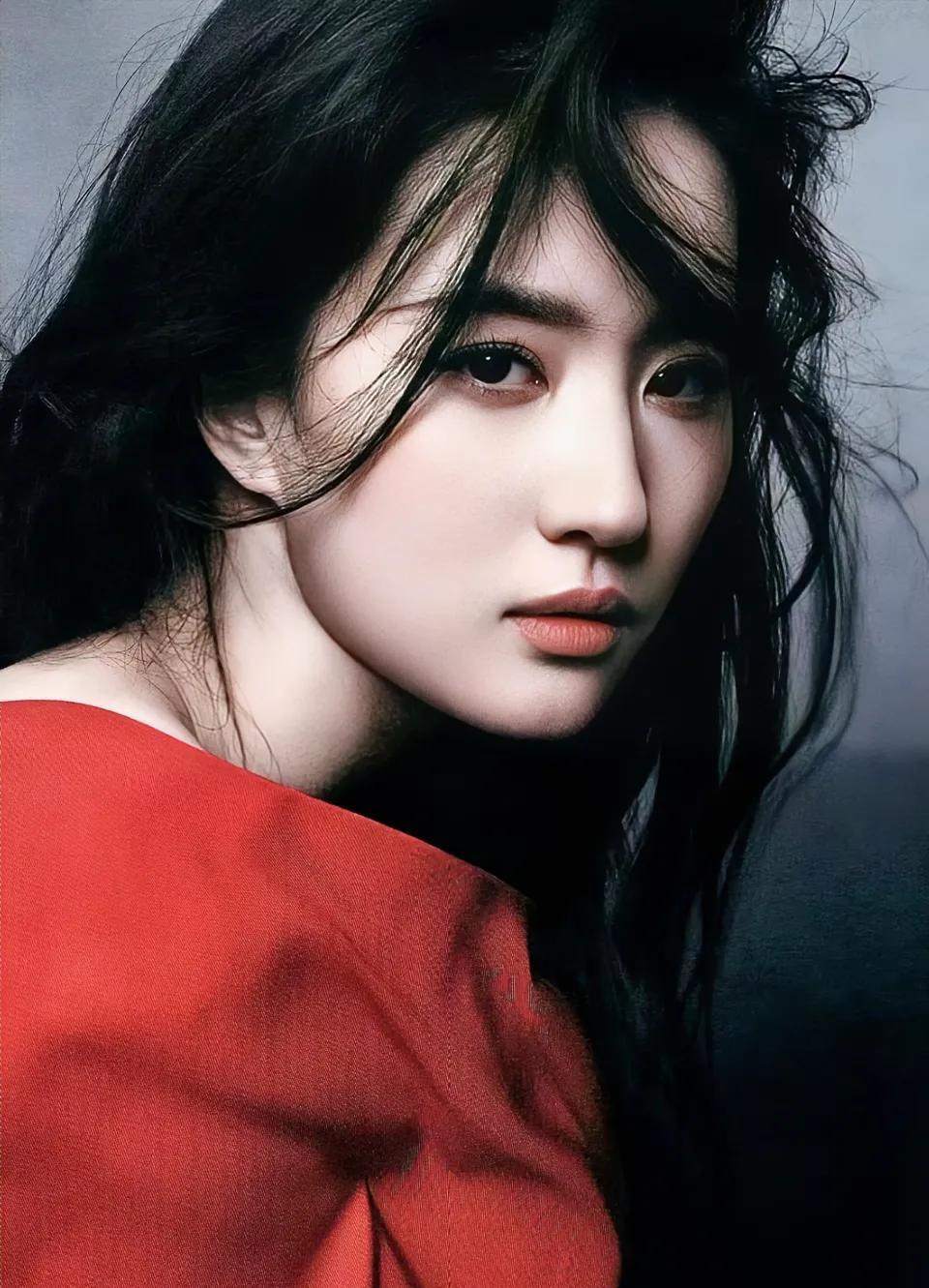 保持少女感的十个方法 
一、一定别胖
二、坚持运动
三、注重防晒
四、充足睡眠