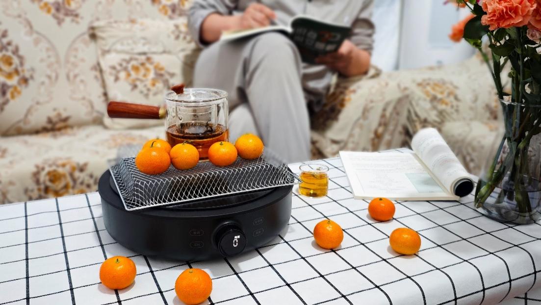 米家电陶炉S1：不挑锅具 炒煮煎烤随心烹