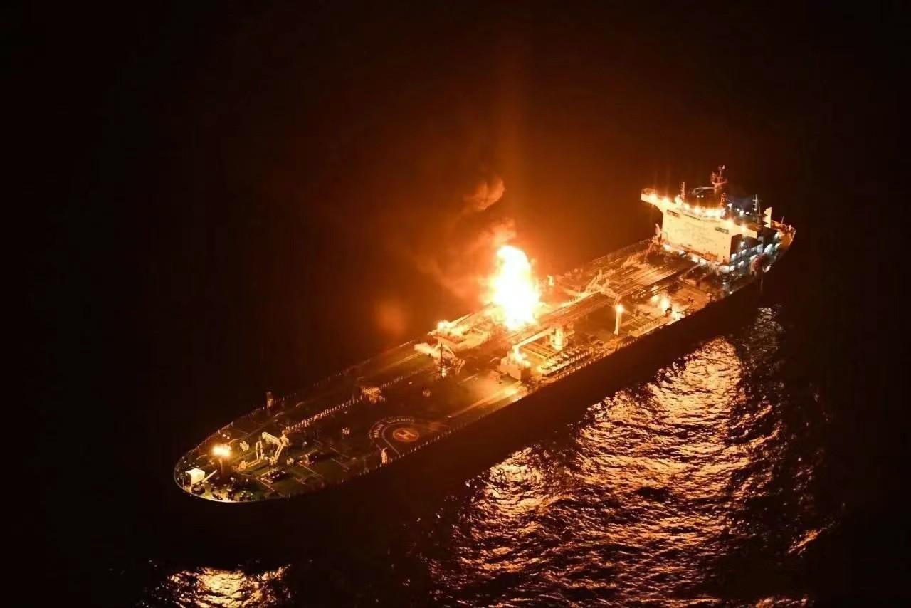 24小时内，2艘货轮1架战机接连被击，美军现在还有魄力打下去吗？在新一轮的战斗中