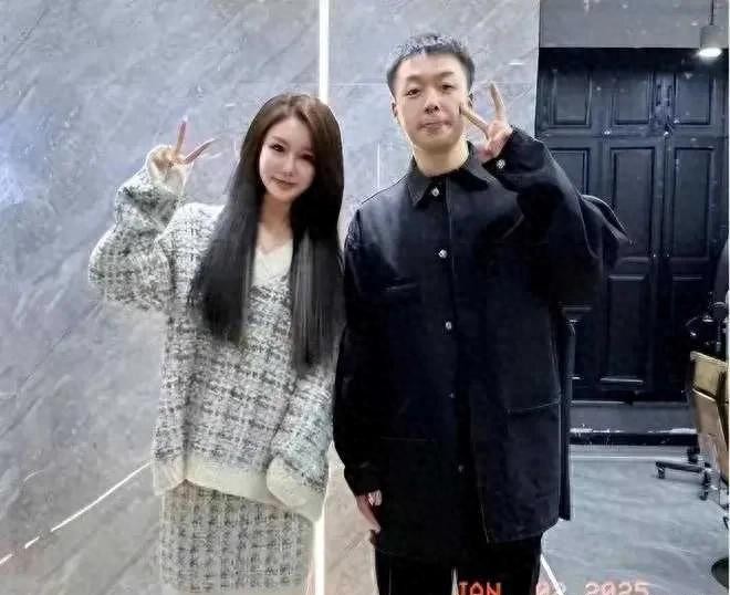 36岁的杜海涛不仅瘦了，还换了个发型，这效果，绝了！之前那发型，怎么说呢，有点……随意