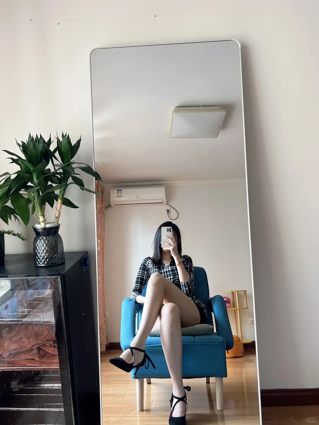 183cm 65kg👧
只求荣华富贵 不求一丝真情