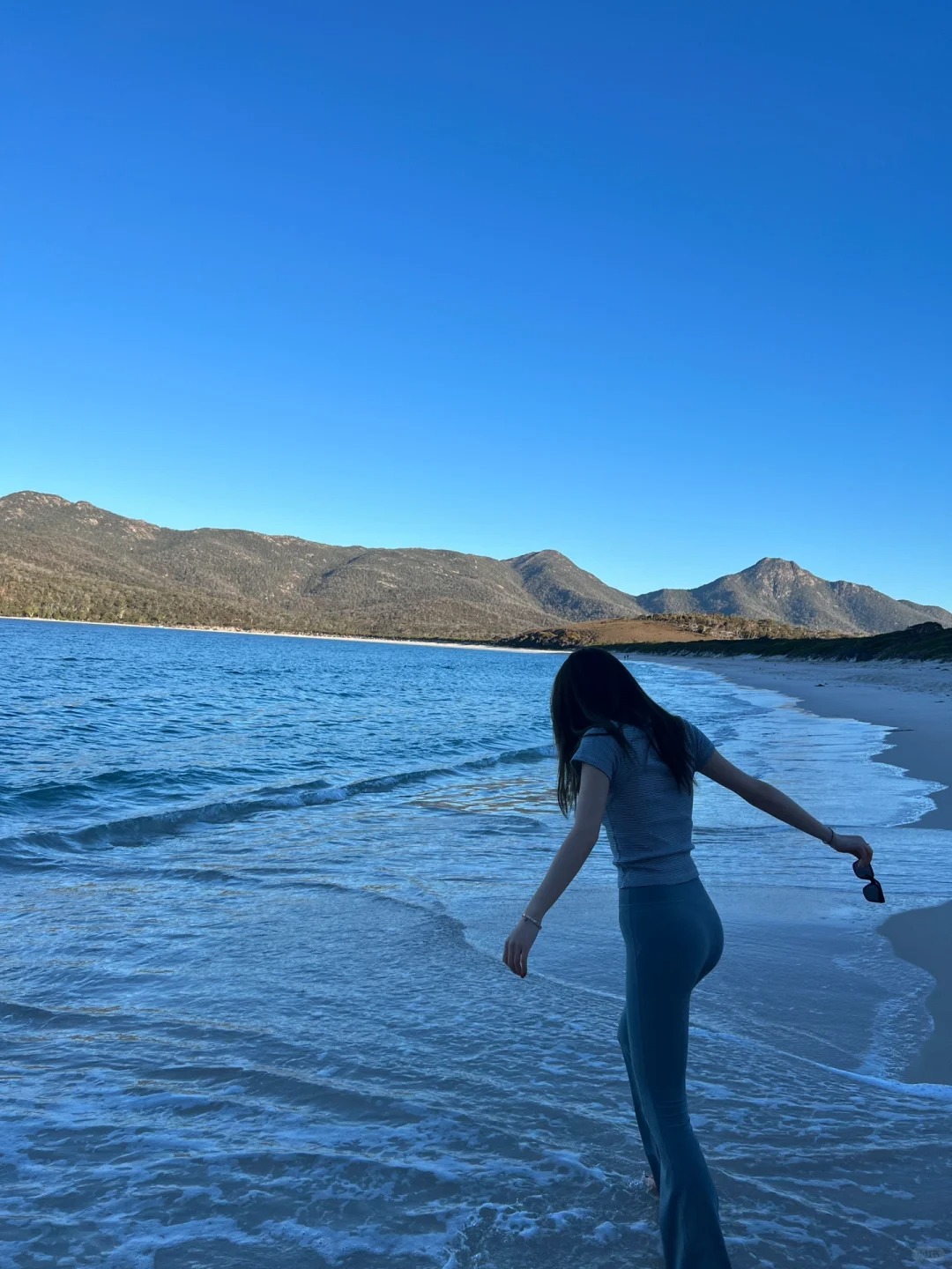 lulu的神裤！！
纯自己盲买后感叹一下！！
版型太好了🥹
hiking穿也o