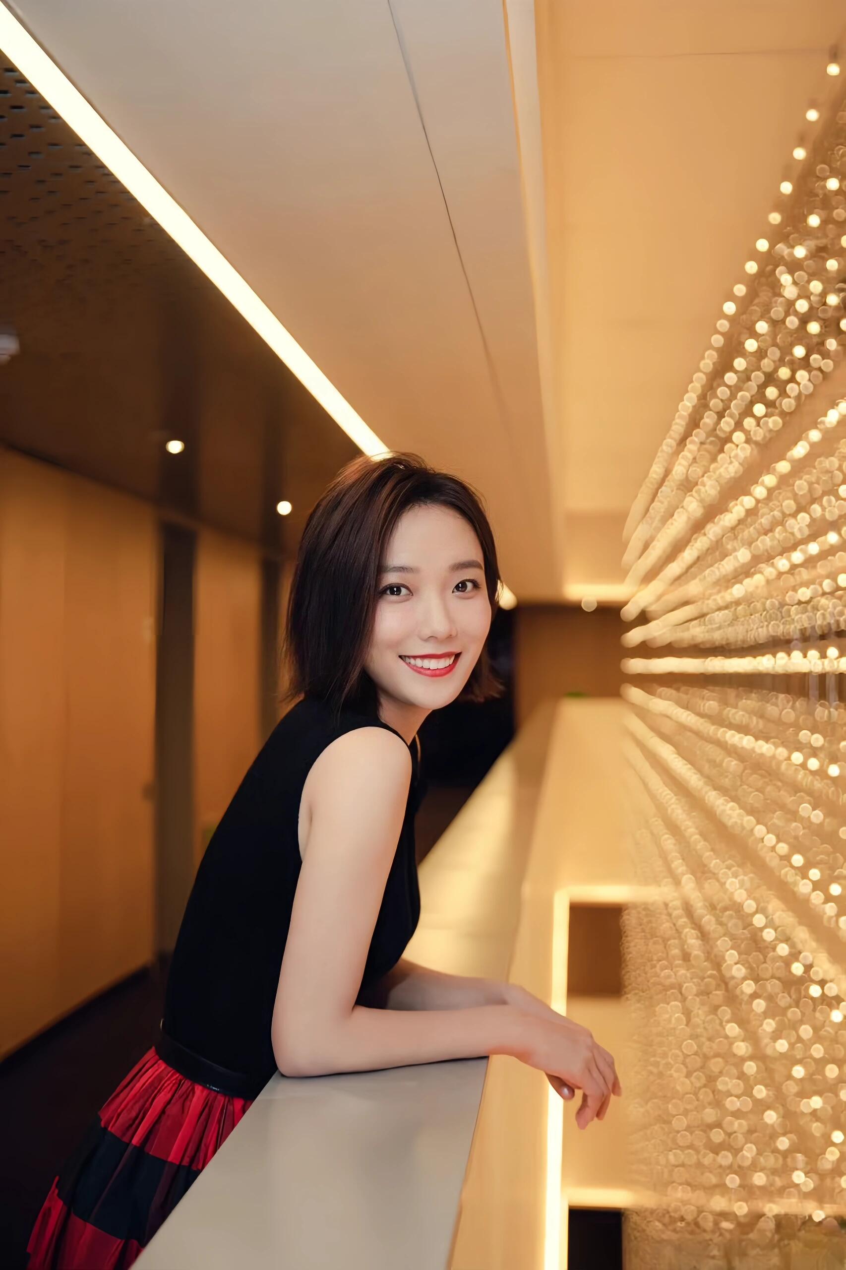 王珞丹——高雅如诗