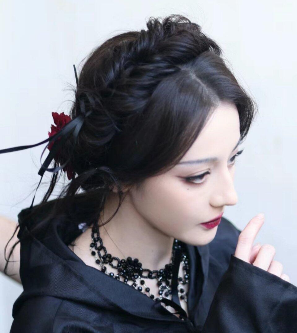 迪丽热巴——魅力十足