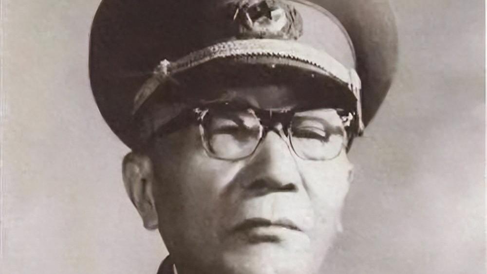 1986年，黄克诚病危时嘱托胡继成：一定要找到3师留在淮安那个连