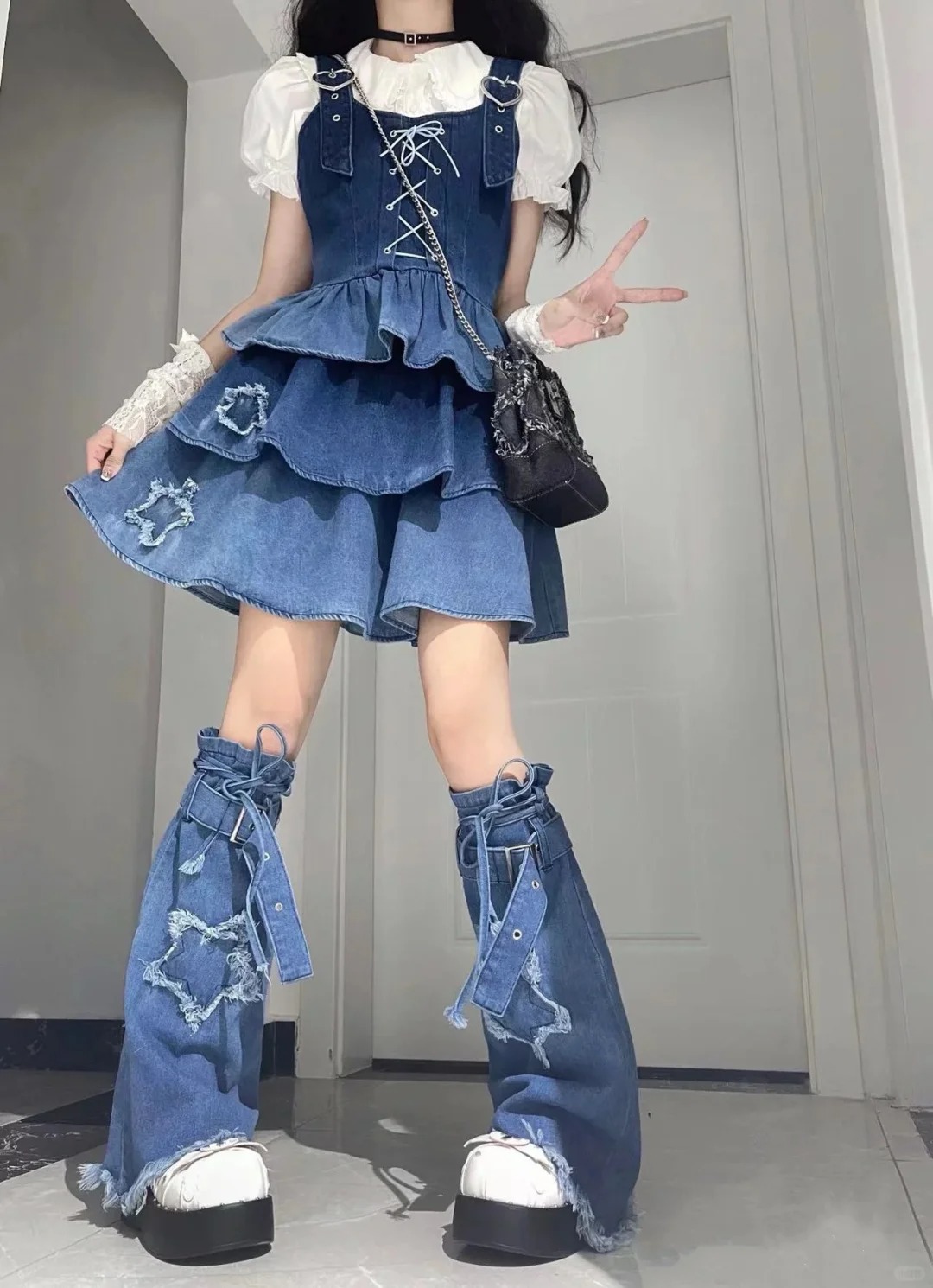 这套也再贩啦～
大🔥已在制作中，有天气转暖的地区可以冲冲
渐变的牛仔套装超级适