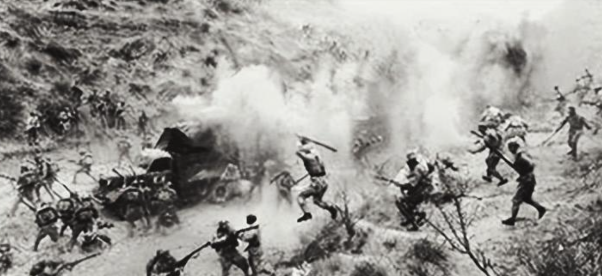 平型关激战时，李天佑团长不禁吃了一惊。日军单兵能力远远超出想象，八路军为傲的近战