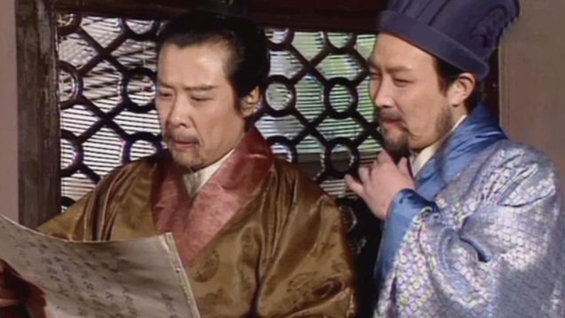 刘备看人的眼光比诸葛亮可强多了，刘备说谁强谁就是强。
你看《三国演义》中刘备是如