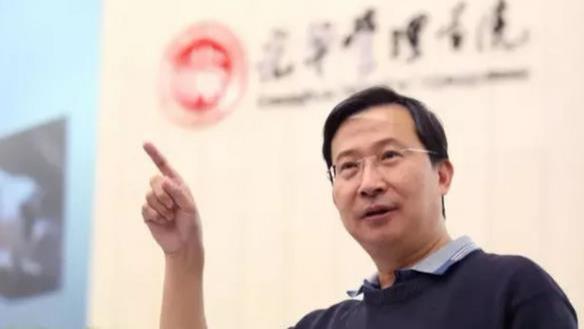 弃美籍归国的北大教授饶毅，曾怒斥：几个老院士围着一个处长赔笑