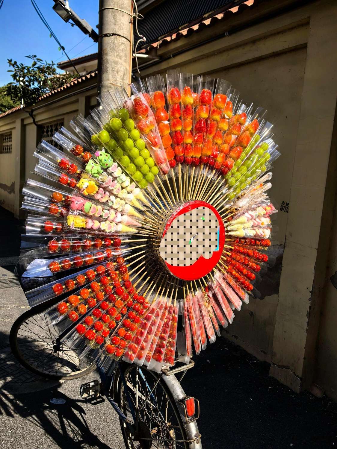 糖葫芦都摆出花了