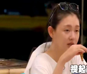 2月14日，大S跟汪小菲离婚后，与小S聊到汪小菲，直言我也很爱他…… 离婚后，两