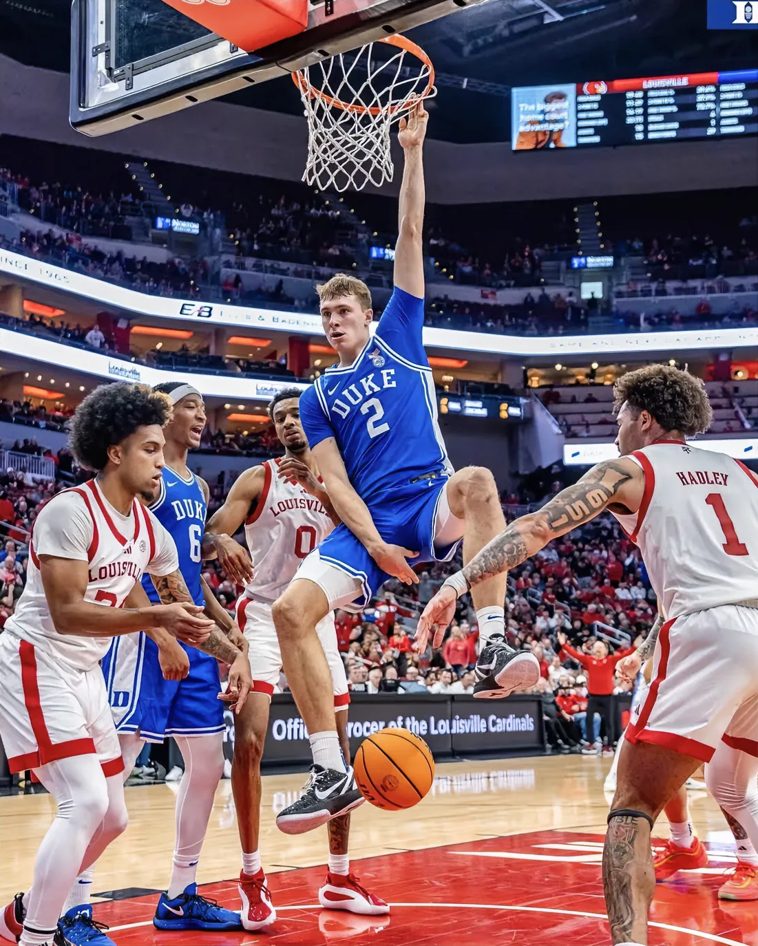难怪NBA各支垫底球队突然不摆烂了，

原来是早已收到风，2025年热门状元弗拉