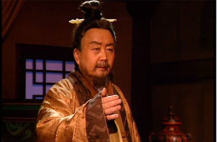 贾诩这么厉害，为什么不是三国前期第一谋士呢？第一谋士是谁？