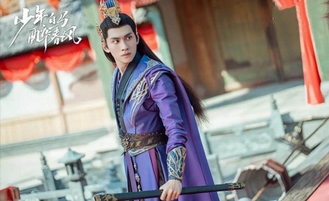 李寒衣竟也是天生武脉，一剑杀了紫衣使