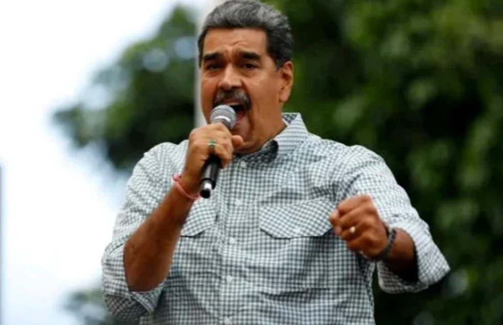 美官员称扣押马杜罗专机是“空前之举”，委方表示这是海盗行径。美国总统是太上皇，可