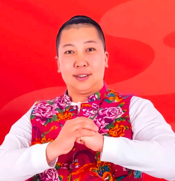但凡东北雨姐能学到李维刚三分之一，那也不可能被网友那么嫌弃。即使当初东北雨姐说，