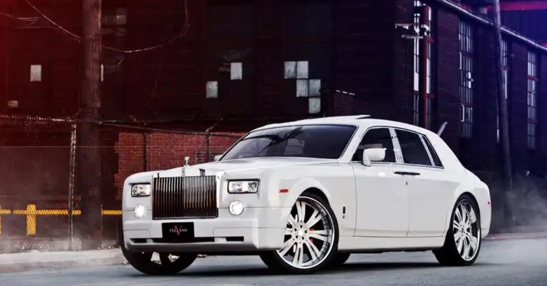 我国为什么要全力发展电动车？这恐怕是我听到的最靠谱的说法。
1.发动机是有专利的