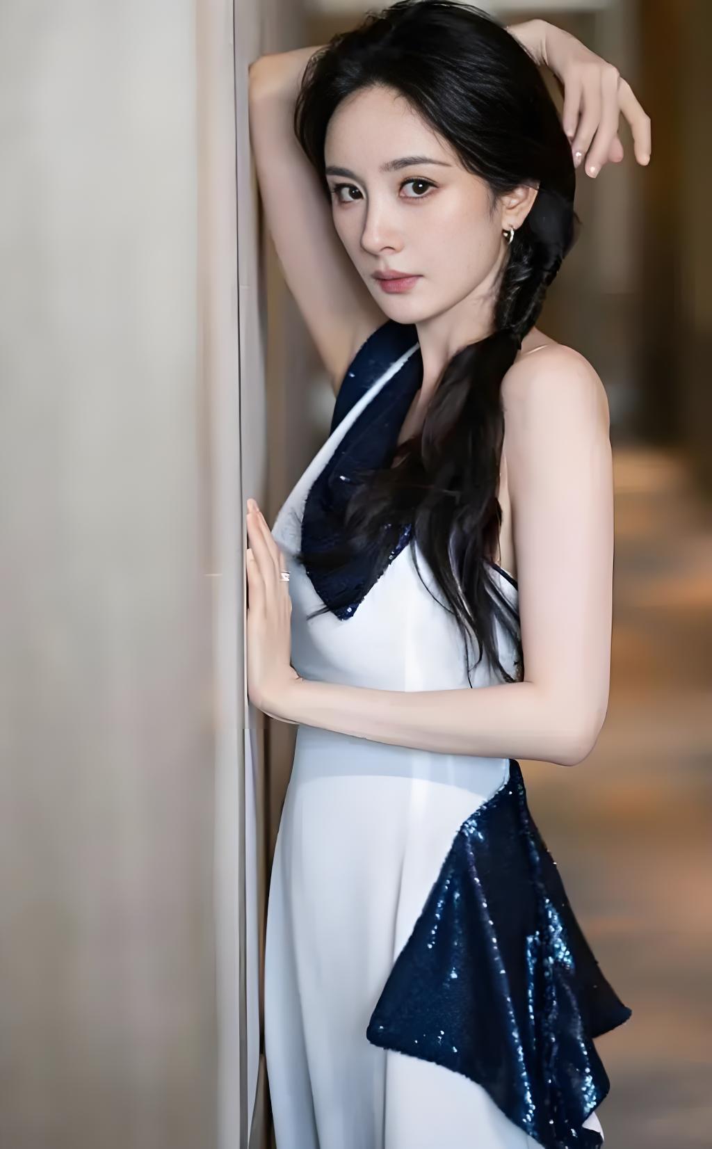 杨幂影响力不减，女主戏约不断