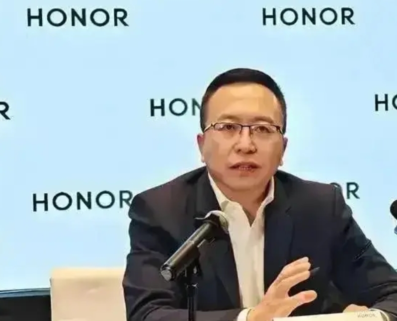 突发:荣耀赵明由于身体因素辞职，恰值华为本年度打算重返全球60多个国家之际，预计