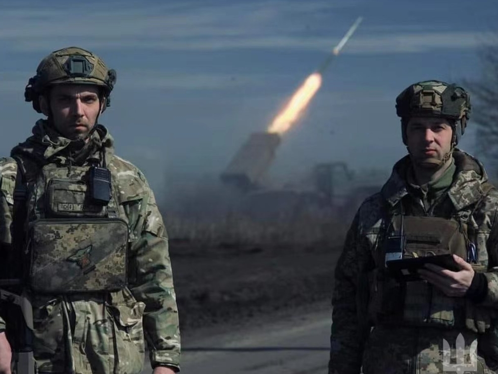 俄罗斯会答应停战谈判的事情？2014年，俄军打乌克兰，乌军一枪不发就逃跑。签署了