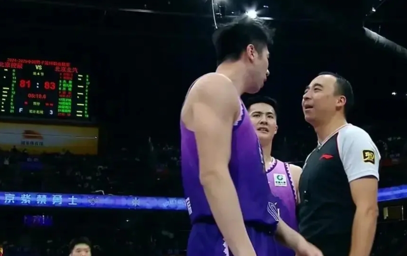 北京惊险拿下北控，一战看清两个人，太残酷的现实了

1、沈梓捷
全场贡献2分4板