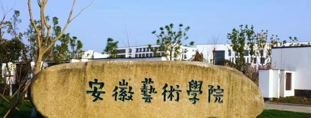 汤加丽:因“人体模特”和丈夫离婚,遭父母嫌弃,今48岁孤身一人-第10张图片-九妖电影 汤加丽:因“人体模特”和丈夫离婚,遭父母嫌弃,今48岁孤身一人-第10张图片-九妖电影